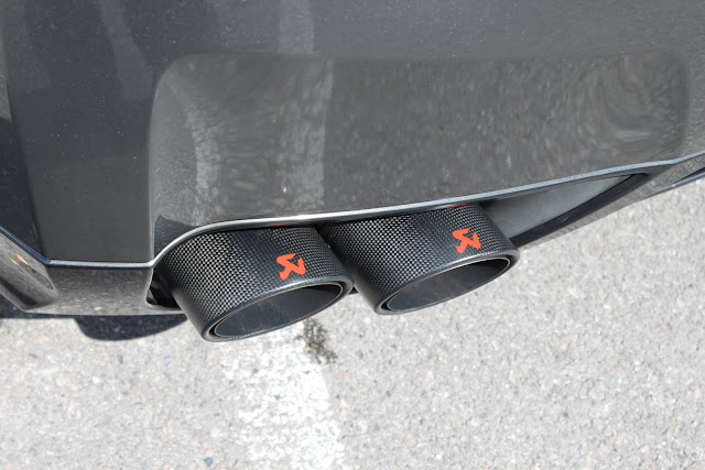 Akrapovic carbon tips