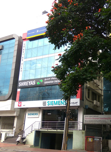 Royal Sundaram General Insurance Co. Ltd., Shop No.298, 38th Cross Rd, 5th Block, Jayanagar, Bengaluru, Karnataka 560011, India, General_Insurance_Agency, state KA