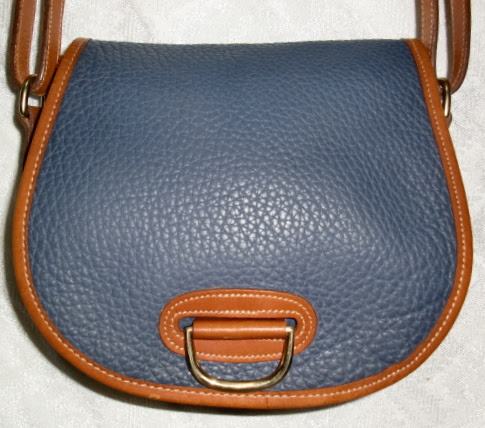 RARE Vintage Original Dooney & Bourke Classic All weather Leather Shoulder  Bag