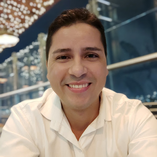 Junior Pérez review