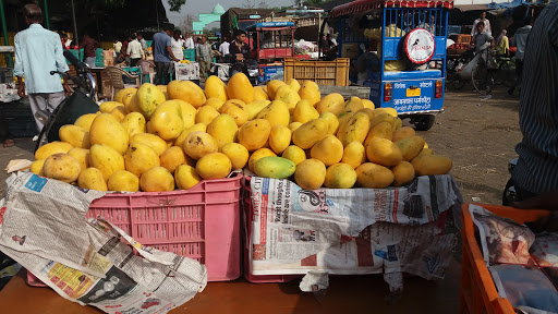 Delapeer Fruit Mandi, Pilibhit Rd, Delapeer, Ambika Vihar, Bareilly, Uttar Pradesh 243122, India, Fruits_Wholesaler, state UP