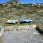 Information signs on the Mt Kosciuszko path (271367)