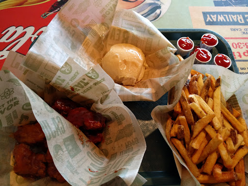 Chicken Wings Restaurant «Wingstop», reviews and photos, 1135 Industrial Rd e, San Carlos, CA 94070, USA
