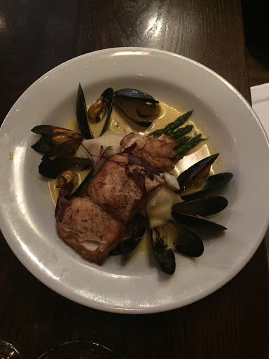 American Restaurant «The Bailey», reviews and photos, 52 William St, New York, NY 10005, USA