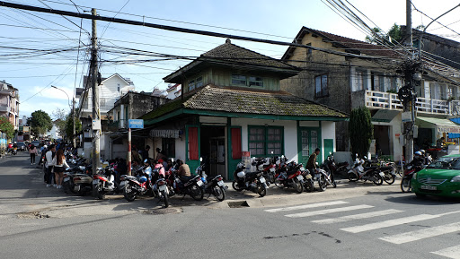 Bánh mì xíu mại Hoàng Diệu
