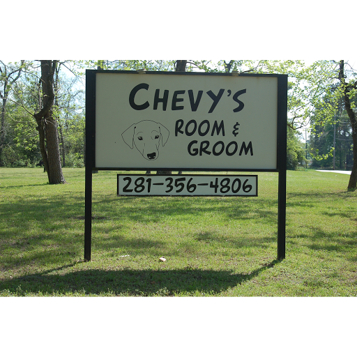 Chevy's Room & Groom