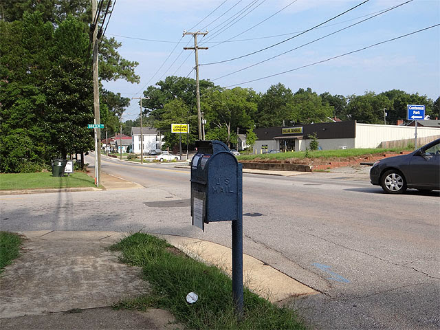 Pole-mounted post box Pole-mounted post box