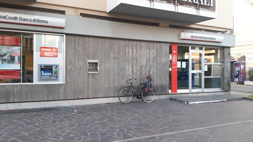 Terracina, Lazio — bancomat, banche