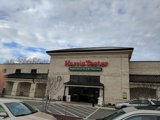 Grocery Store «Harris Teeter», reviews and photos, 5710 High Point Rd, Greensboro, NC 27407, USA