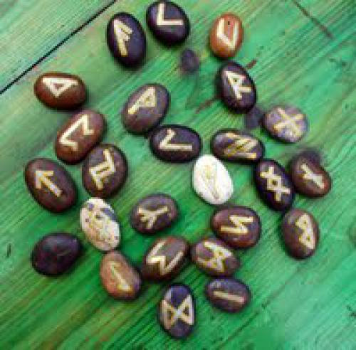 Hedgewitch Approach To Making Runes