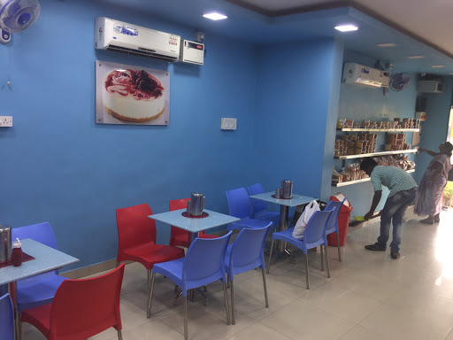 CAKE POINT, Puducherry - Vilupuram Rd, Mothilal Nagar, Marie Oulgaret, Puducherry, 605009, India, Dessert_Restaurant, state PY