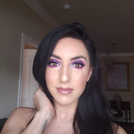 Amanda Vega review