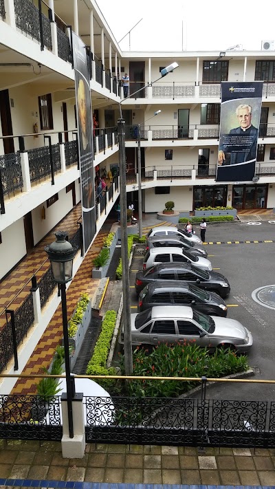 Photos of UNIMINUTO San Fernando