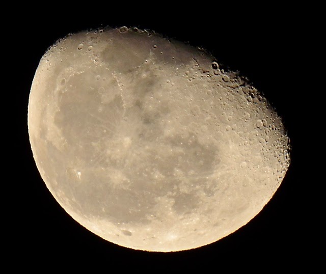 Moon640.jpg