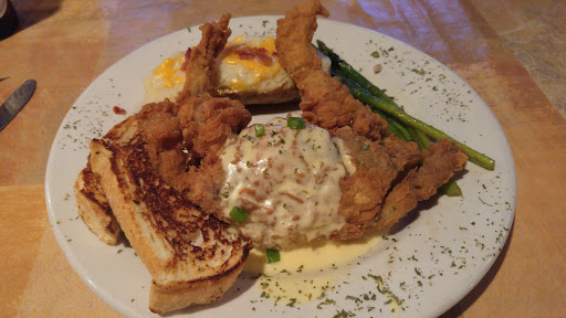 Restaurant «Hill Top Inn», reviews and photos, 13048 Hilltop Rd, Maurepas, LA 70449, USA