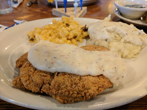 American Restaurant «Cracker Barrel Old Country Store», reviews and photos, 2075 Hylan Dr, Rochester, NY 14623, USA