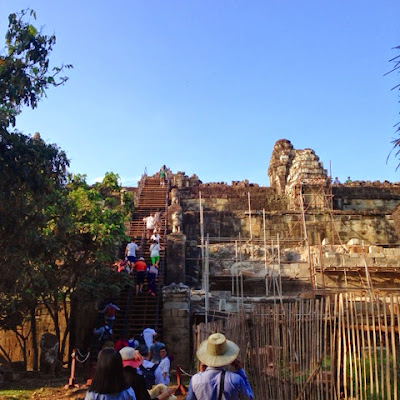 Copyright © 2014 Shea Sonia (@SheaSonia) ALL RIGHTS RESERVED Phnom Bakheng