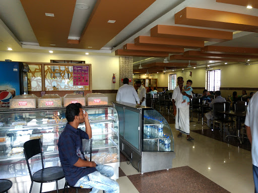 Hotel Kapilavasthu, Market Rd, Valakkad, Palakkad, Kerala 678001, India, Vegetarian_Restaurant, state KL