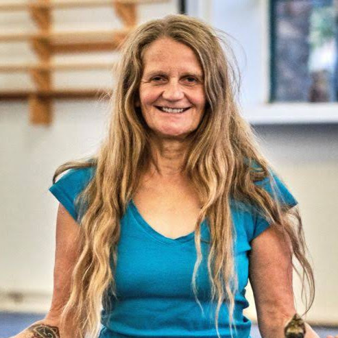 Do Yoga mit Dorothea Adams in Karlsruhe