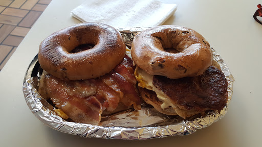 Donut Shop «B & P Donut & Deli», reviews and photos, 850 Silver Ln, East Hartford, CT 06118, USA