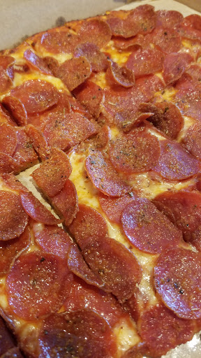 Pizza Restaurant «Donatos Pizza», reviews and photos, 3415 Broadway, Grove City, OH 43123, USA