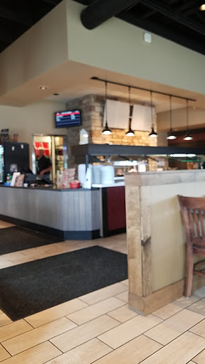 Pizza Restaurant «Pizza Hut», reviews and photos, 726 Scioto St, Urbana, OH 43078, USA