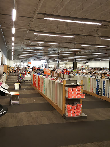 Shoe Store «DSW Designer Shoe Warehouse», reviews and photos, 6065 NW Loop 410, San Antonio, TX 78238, USA