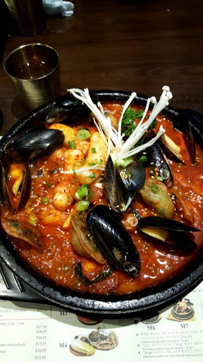 Korean Restaurant «Myung Dong Noodle House», reviews and photos, 2013 Lemoine Ave, Fort Lee, NJ 07024, USA