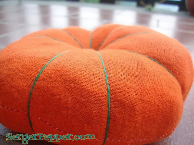 SergerPepper - Jack O'PinMe Pin Sharpener - hand stitch to create a pumpkin shape