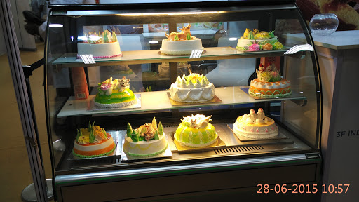Cake Sagar Bakery, 5, D Devaraj Urs Rd, Subbarayanakere, Chamrajpura, Mysuru, Karnataka 570001, India, Bakery_and_Cake_Shop, state KA