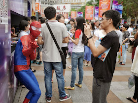 Spider Man being photographed in Shenzhen