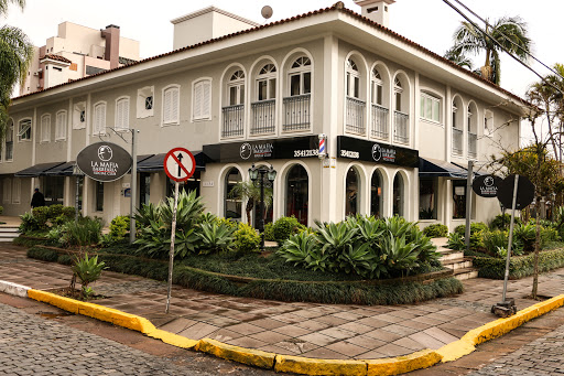 La Mafia Barbearia Social Club, R. Pinheiro Machado, 1134 - Centro, Taquara - RS, 95600-000, Brasil, Barbeiro, estado Minas Gerais