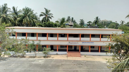 Ramji High School, 30/220-A, Port Rd, Malkapatnam, Police Quarters, Machilipatnam, Andhra Pradesh 521001, India, Government_School, state AP