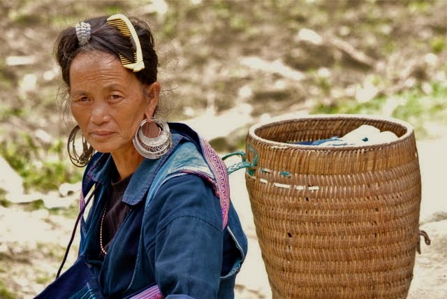 Hmong women