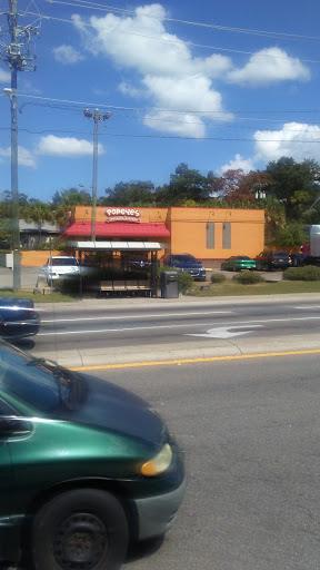 Chicken Restaurant «Popeyes Louisiana Kitchen», reviews and photos, 491 W Tennessee St, Tallahassee, FL 32301, USA