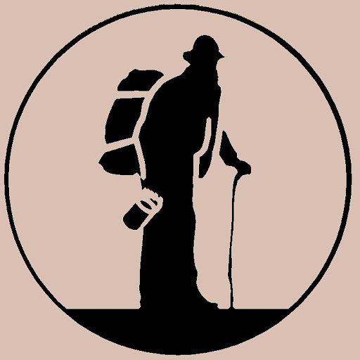 The Tucker Bag Café logo