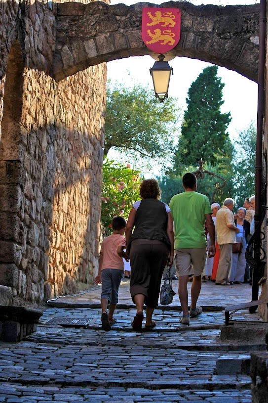 LA ROUTE DES CHEVALIERS 01-dracenie-var-provence