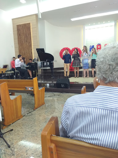 Igreja Adventista do 7° Dia - Baixo Guandu ES - (Thiago Oliveira - Responsável), Av. Dez de Abril, 656 - São Vicente, Baixo Guandu - ES, 29730-000, Brasil, Igreja_Adventista, estado Espírito Santo