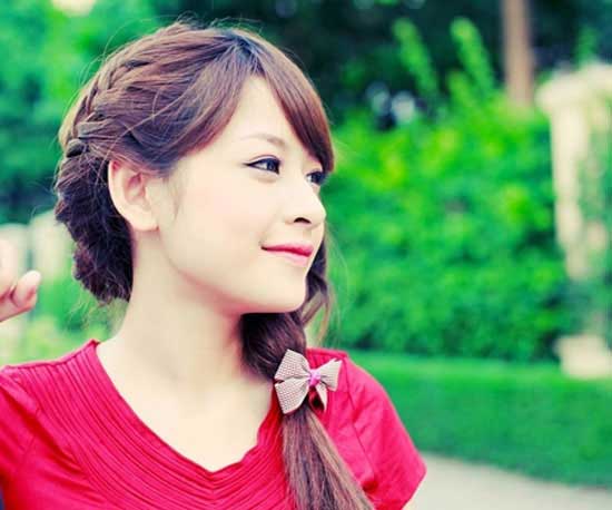 Tóc tết lệch nhung mau toc uon dep nhat 2018