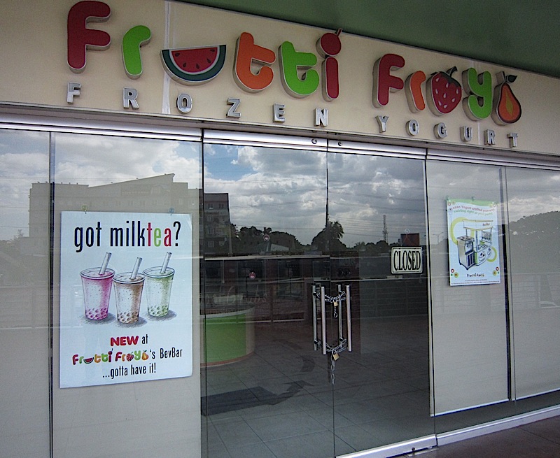 Frutti Froyo closed