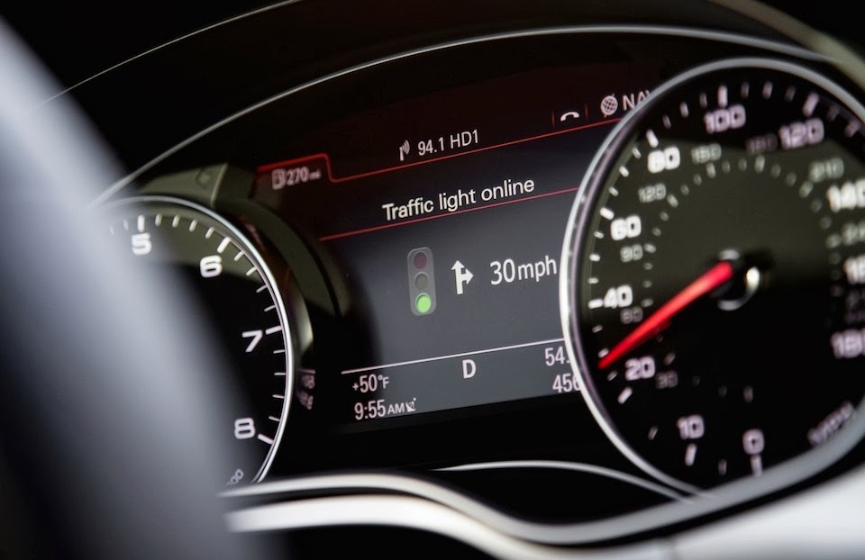 Hệ thống nhận biết đèn giao thông của Audi có thể giúp tiết kiệm hàng trăm triệu lít nhiên liệu audi-online-traffic-light-information-system-2-1.
