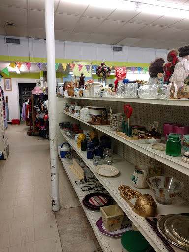 Thrift Store «Atlanta Mission Thrift Store», reviews and photos, 1416 S Broad St, Commerce, GA 30529, USA