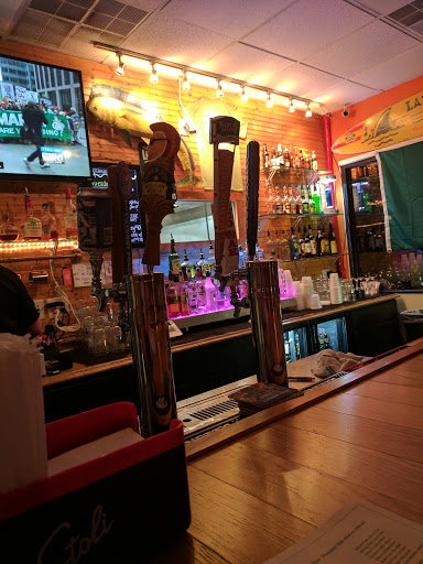 Bar «Low Tide Pub», reviews and photos, 4540 Fountain Dr, Wilmington, NC 28403, USA