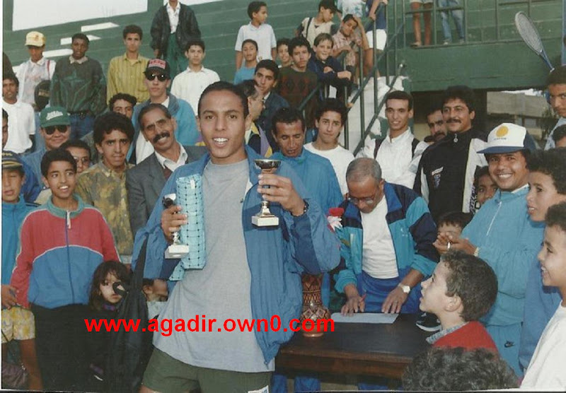 صور النادي الملكي للتنس باكادير 218184_166525303401535_166522433401822_331645_3985480_n