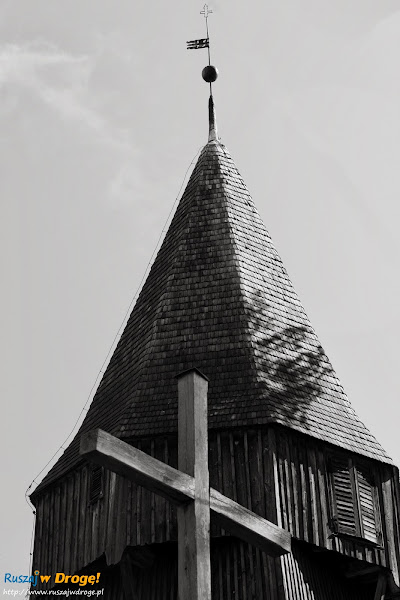 wieża kościoła w Kmiecinie