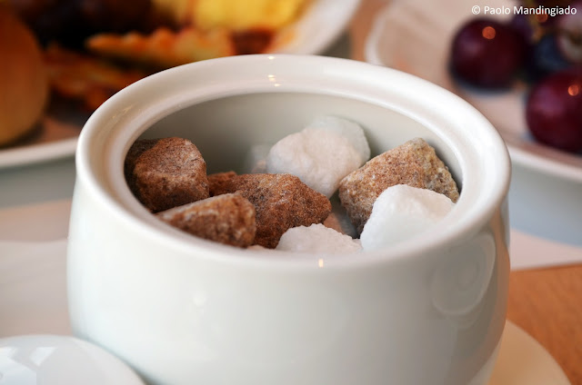 Wala lang. I just found these sugar rocks cute. :-P
