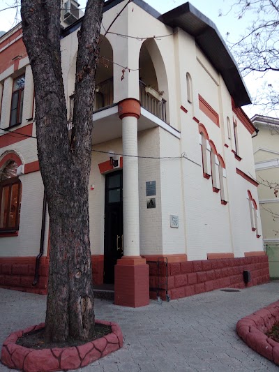 Photos of Shalyapin, Pension