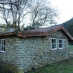 Side of Keebles Hut (292174)