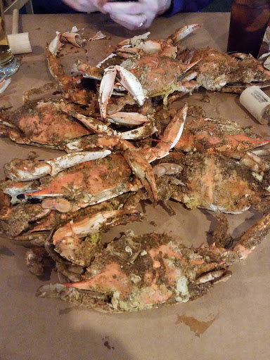 Seafood Restaurant «Crab Quarters», reviews and photos, 2909 Eastern Blvd, Baltimore, MD 21220, USA