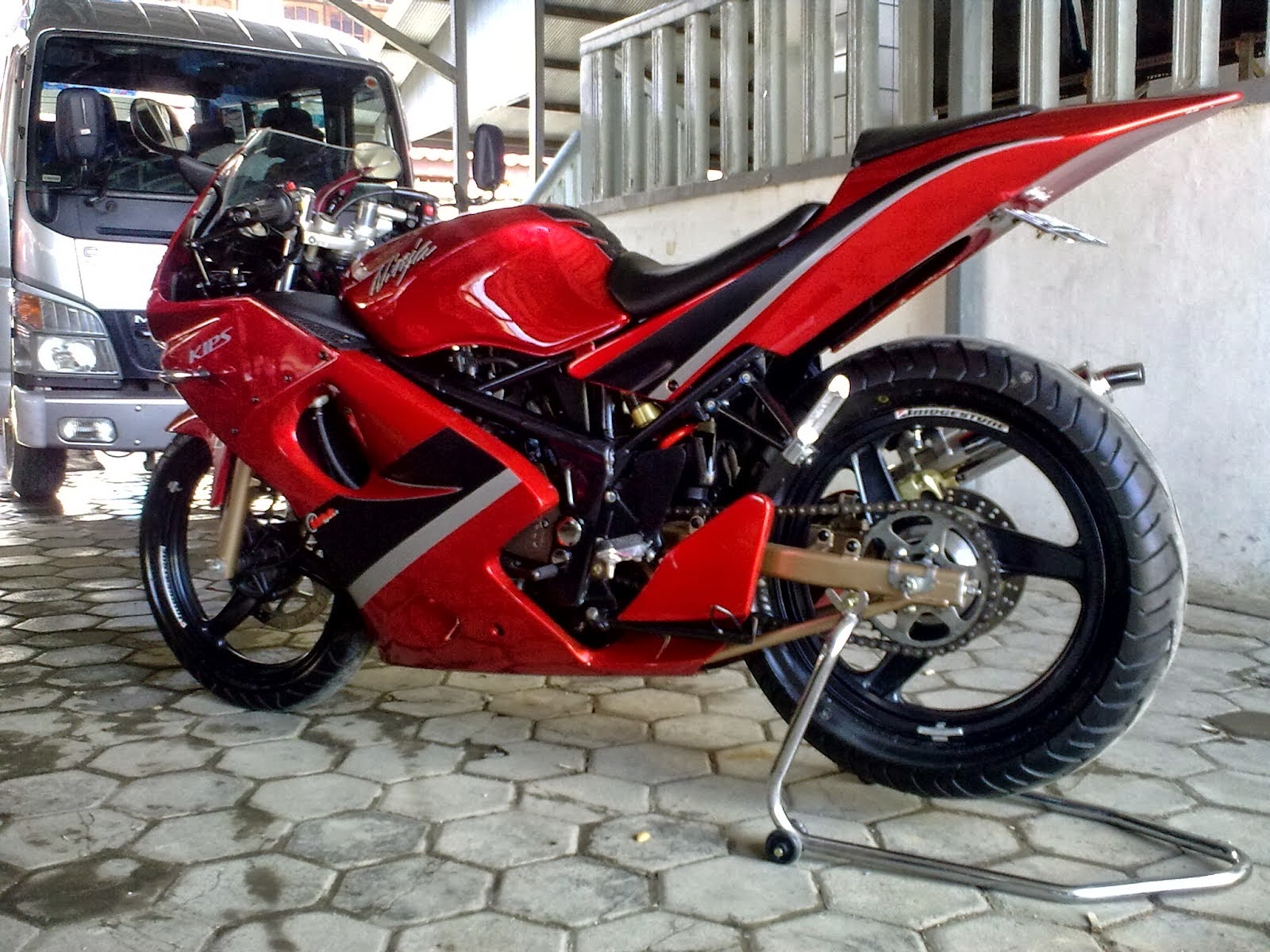 Foto Modifikasi Motor Kawasaki Ninja Rr 150 Cc